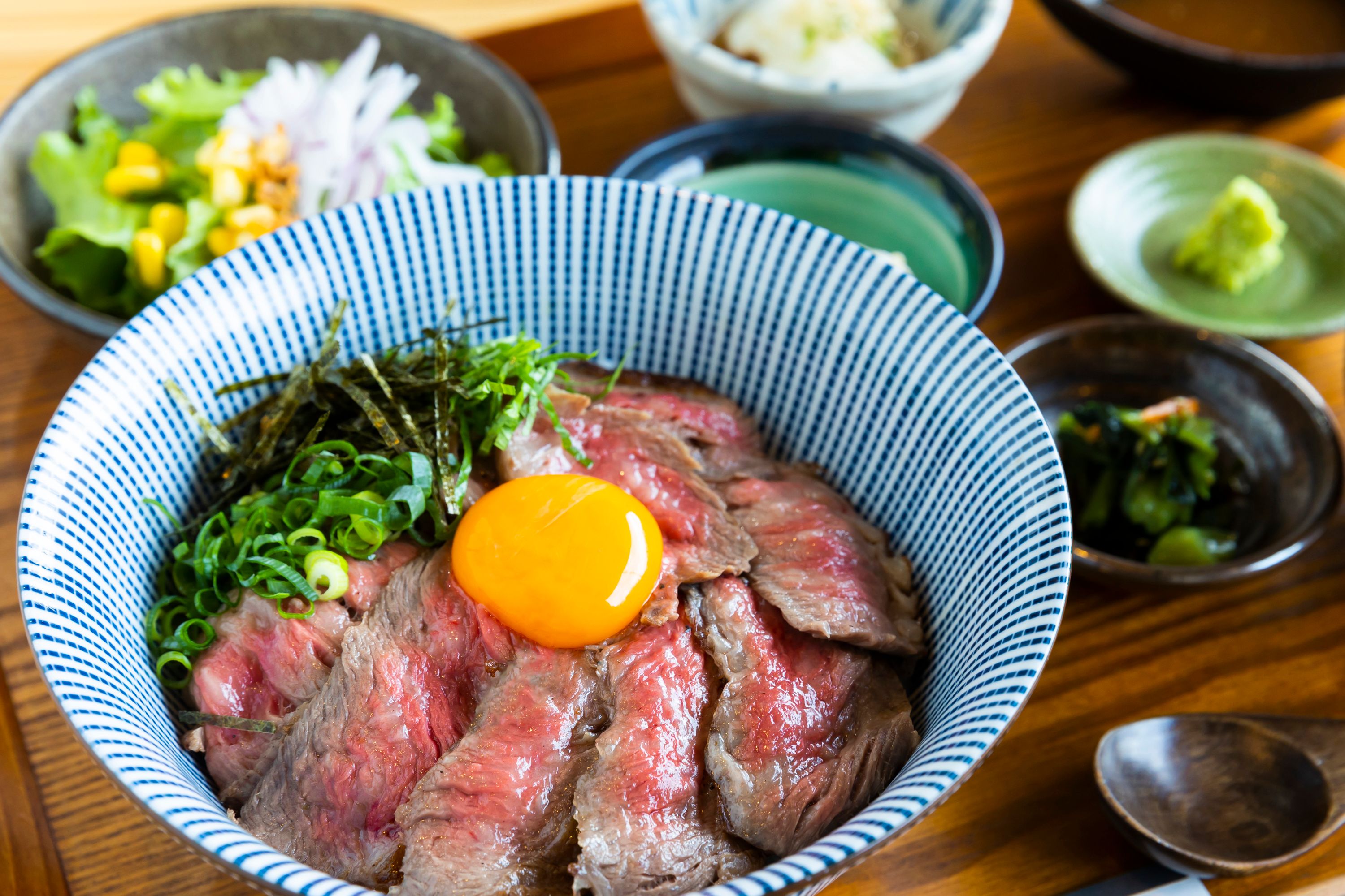 悶絶必至の肉三昧！ 肉好きを魅了する、新進気鋭の創作肉料理店「肉屋