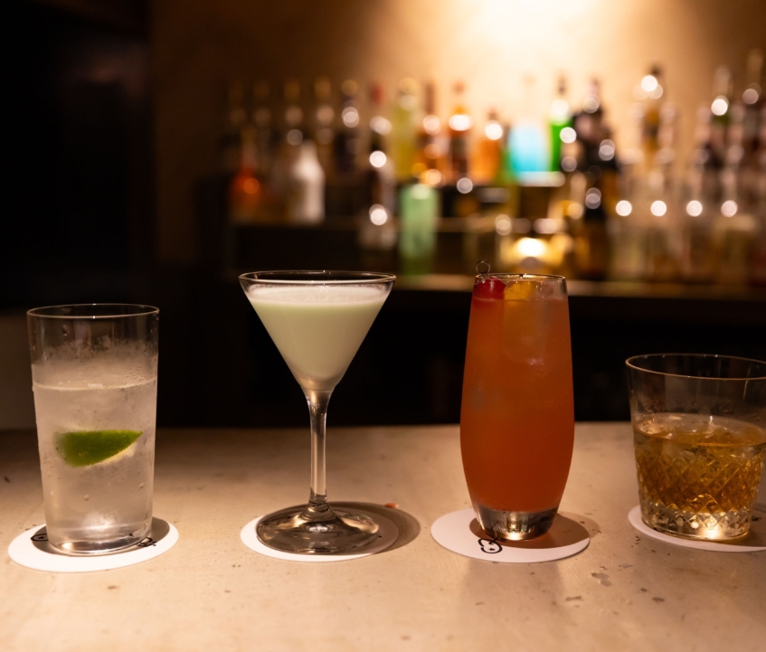 眠らない夜に酔いしれて。夜な夜な集まるうきはの“ほっと”スポット「Herbee’s Bar」