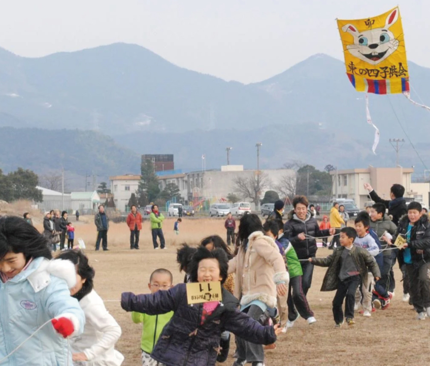 うきは市大石親子凧揚げ大会